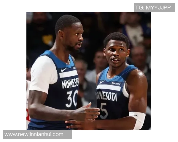 爱德华兹回忆麦丹隔扣杨瀚森时的震撼瞬间兄弟你太残暴了 爱德华兹回忆麦丹隔扣杨瀚森时的震撼瞬间兄弟你太残暴了