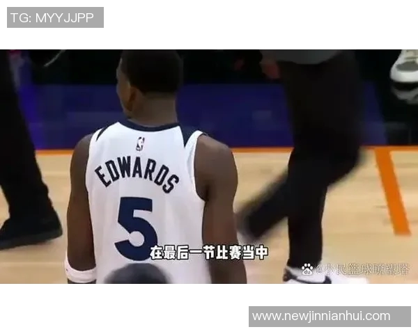 布克全力以赴砍下38分却难救主球队失利表现令人心疼 布克全力以赴砍下38分却难救主球队失利表现令人心疼