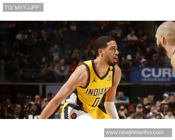 巴特勒潇洒背扣展现飞天绝技追梦直塞助攻如仙人指路