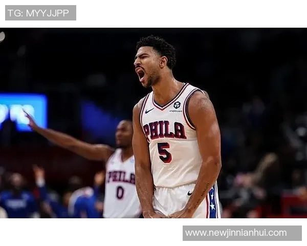 格莱姆斯全场表现惊艳13投7中砍下22分7篮板13助攻创助攻生涯新高