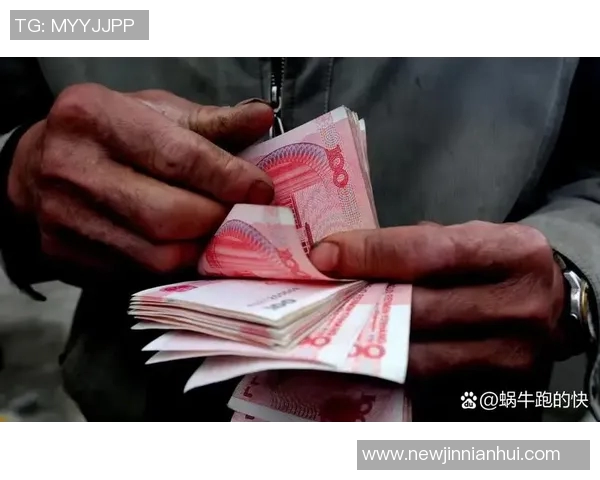 李磊回应薪资问题称周总承诺不会欠薪尽管某月发放不够及时