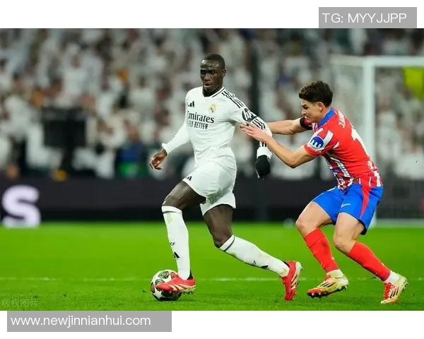 西甲领头羊皇马迎战同城对手巴列卡诺全力争胜考验来临